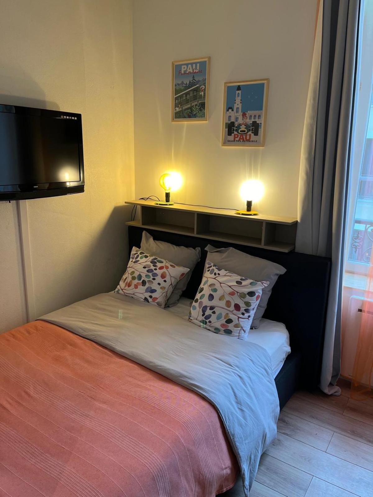 Studio Cosy En Coeur De Ville 波城 外观 照片